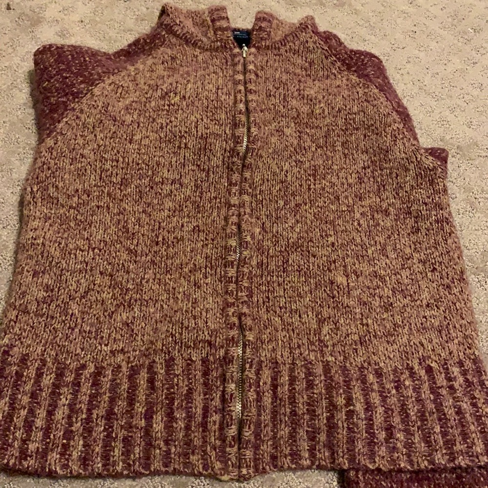 Bailey’s point pink sweater